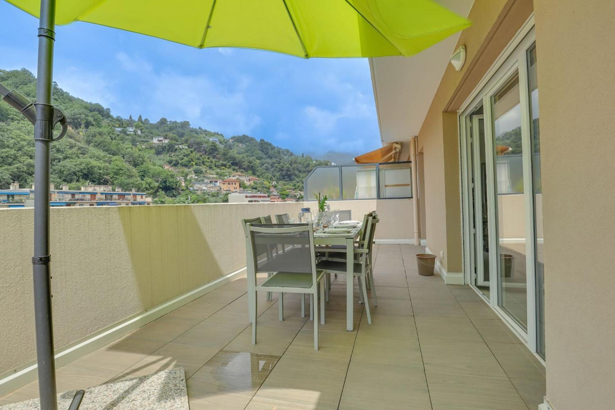 Spacieux Rooftop Parking, Terrasse Ensoleillee Menton Kültér fotó