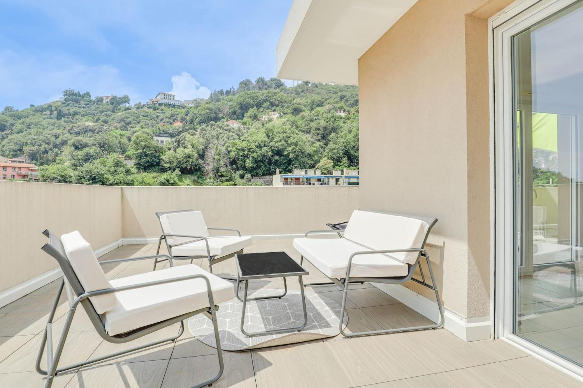 Spacieux Rooftop Parking, Terrasse Ensoleillee Menton Kültér fotó