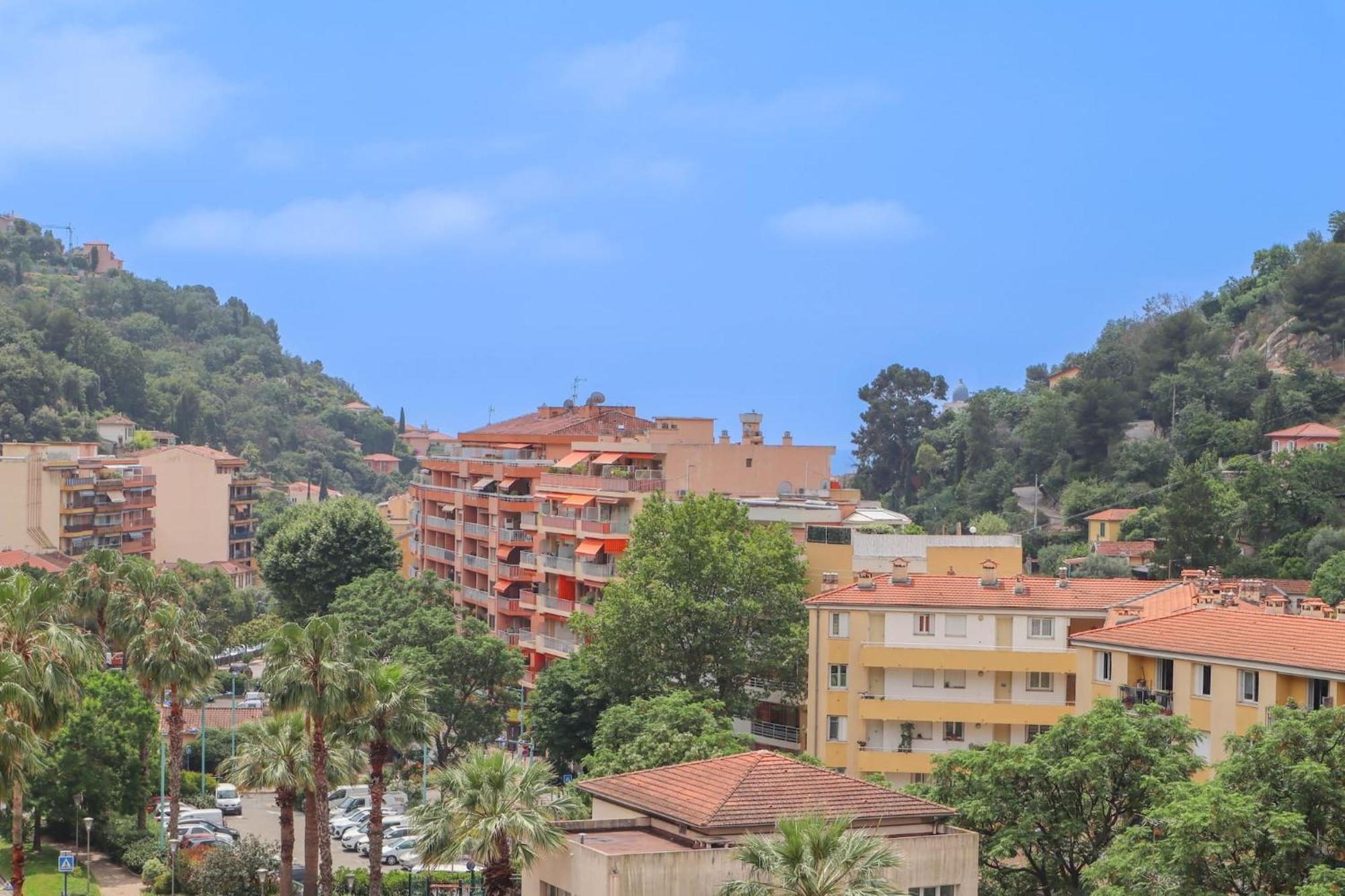 Spacieux Rooftop Parking, Terrasse Ensoleillee Menton Kültér fotó