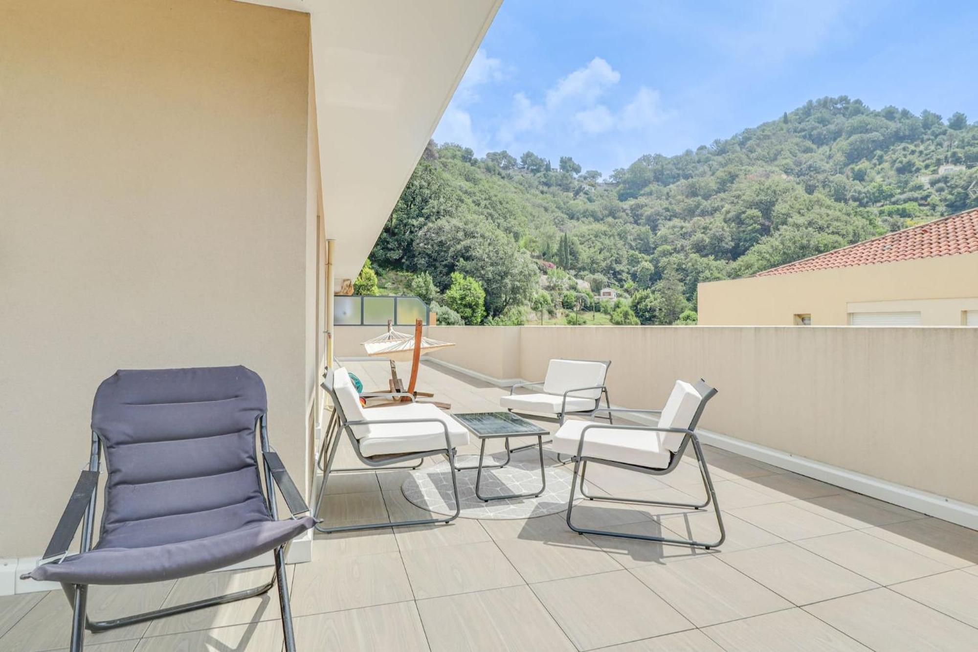 Spacieux Rooftop Parking, Terrasse Ensoleillee Menton Kültér fotó